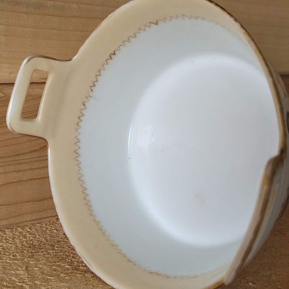 Antique Tressemann Vogt Handpainted gold and flowery bowl 5 inches incredible! - Picture 4 of 12